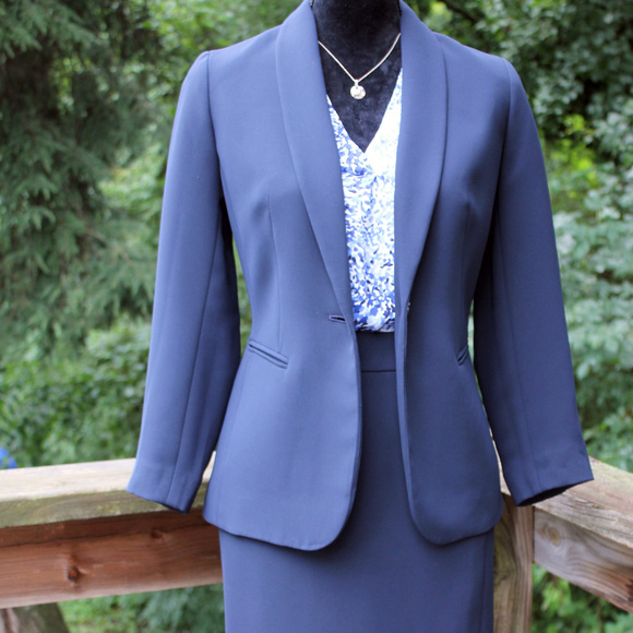 Talbots Petite Single Button Slimming Blazer 2P - Picture 1 of 8